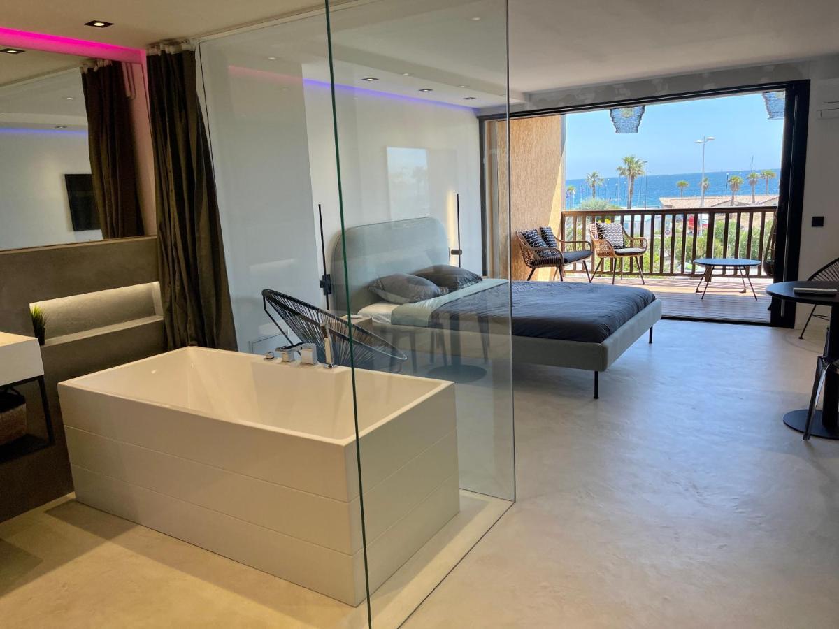 Appartement Neuf Climatise - Vue Mer Saint-Tropez - 50M Plage Et Port - Piscine Gassin Exterior foto