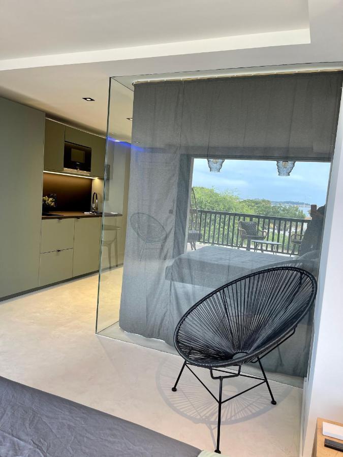 Appartement Neuf Climatise - Vue Mer Saint-Tropez - 50M Plage Et Port - Piscine Gassin Exterior foto