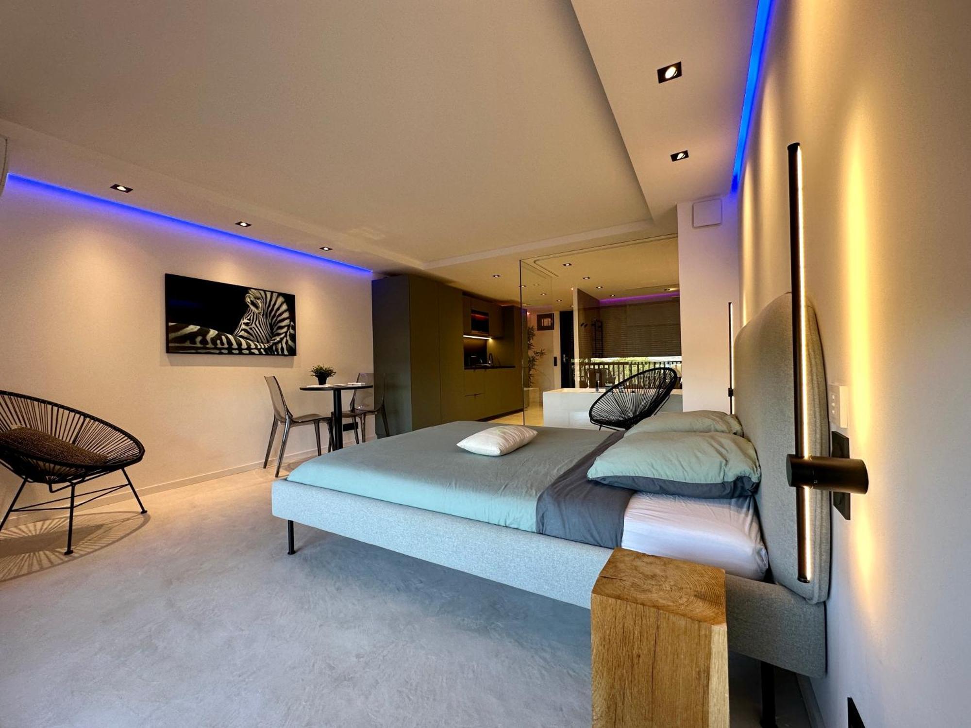 Appartement Neuf Climatise - Vue Mer Saint-Tropez - 50M Plage Et Port - Piscine Gassin Exterior foto